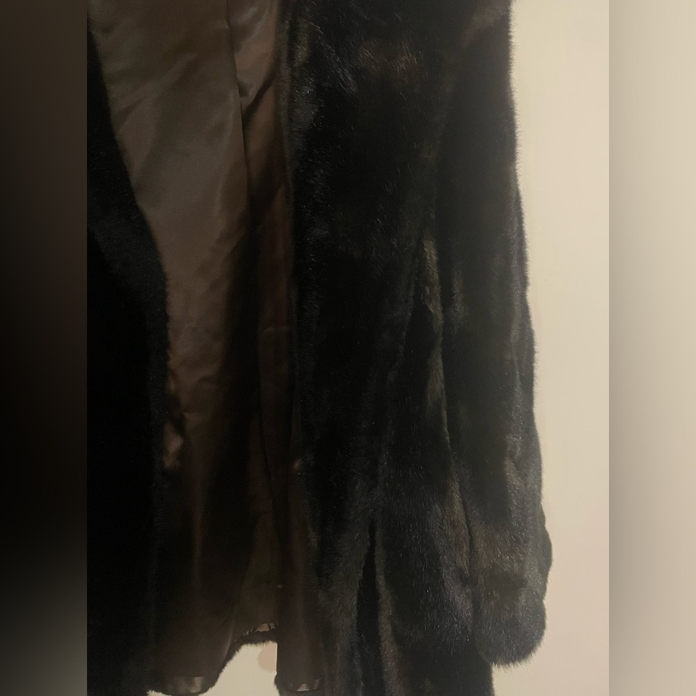 Tissavel Of France Vintage 1960’S Faux Fur Jacket - Picture 6 of 7